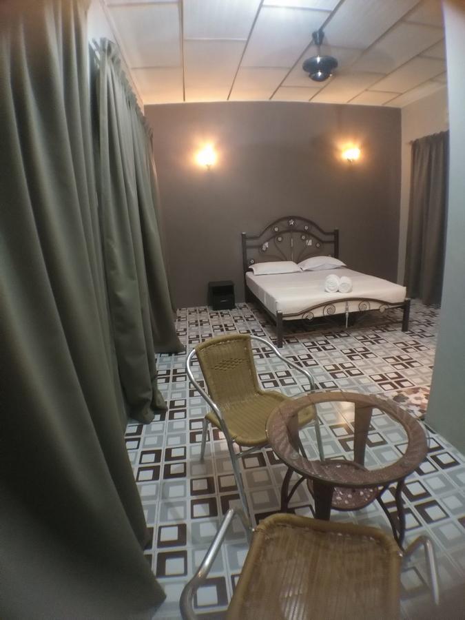 Hana Guesthouse Kuala Tahan Bagian luar foto